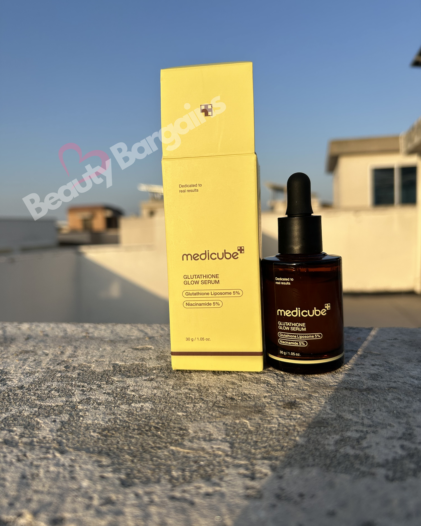 MEDICUBE GLUTATHIONE GLOW SERUM 30 GRAMS.