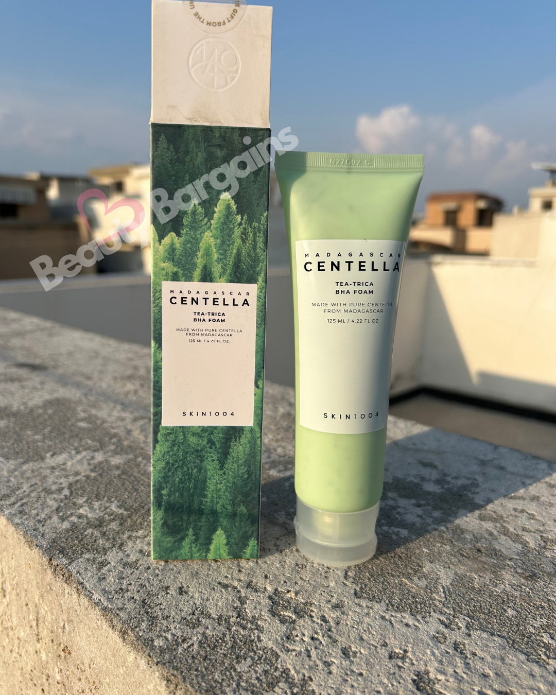 SKIN 1004 MADAGASCAR CENTELLA TEA TRICA BHA FOAM (125 ML) 🌿