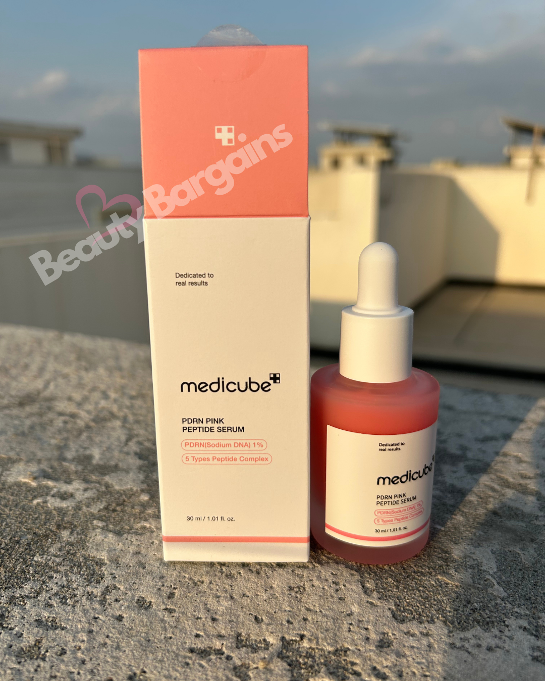 MEDICUBE PDRN PINK PEPTIDE SERUM – REVITALIZE & GLOW 30 ML✨